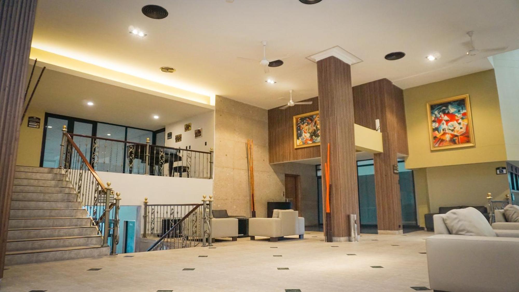 Hotel Tonchala Cúcuta Exteriör bild