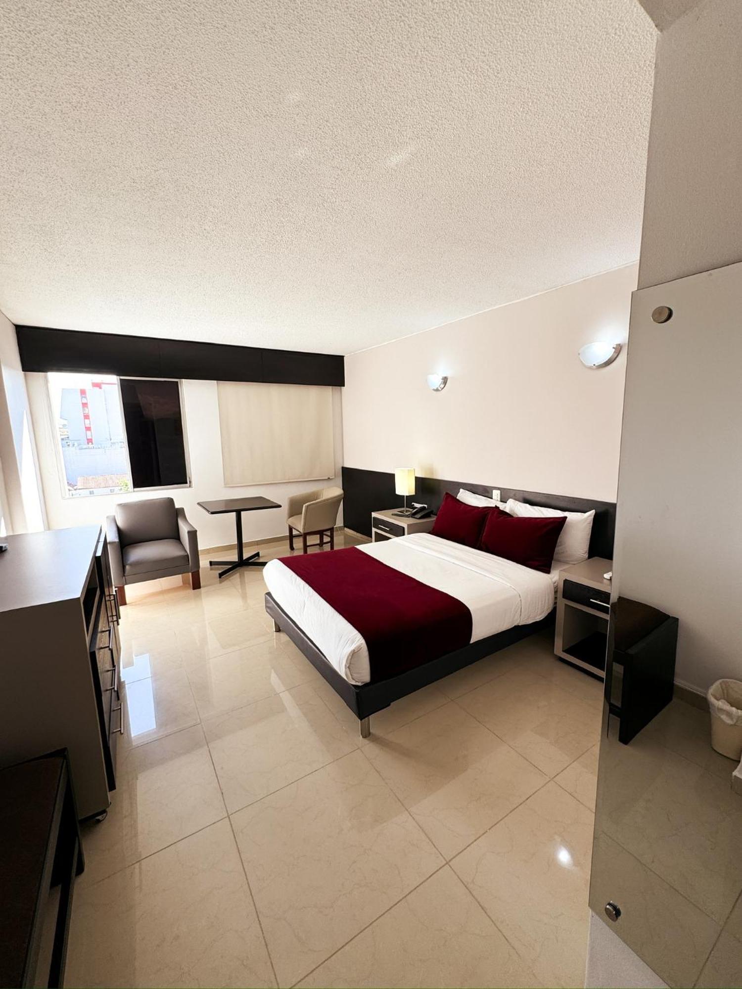 Hotel Tonchala Cúcuta Exteriör bild